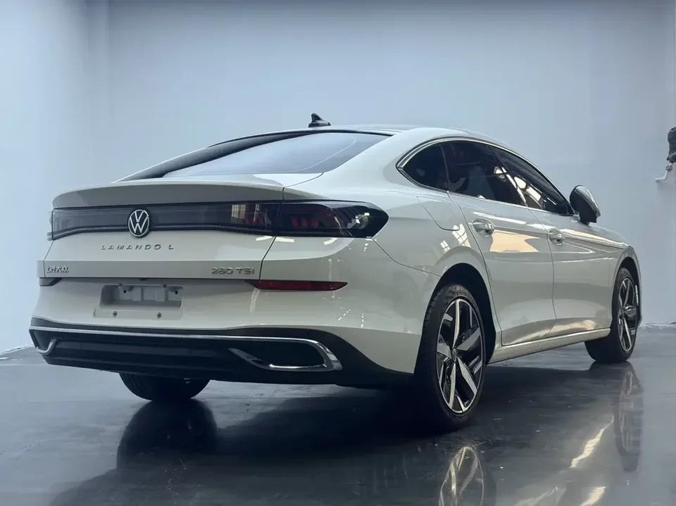 Volkswagen Lamando Lingdu 2023 Lingdu L 280TSI DSG Cool Edition 2023 — thumbnail 4