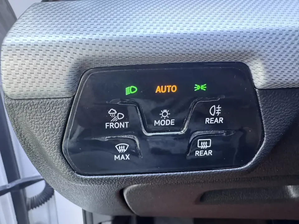 Volkswagen Lamando Lingdu 2023 Lingdu L 280TSI DSG Cool Edition 2023 — thumbnail 4