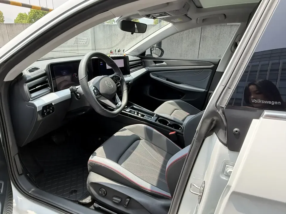 Volkswagen Lamando Lingdu 2024 Lingdu L 280TSI DSG Cool Edition 2025 — thumbnail 5