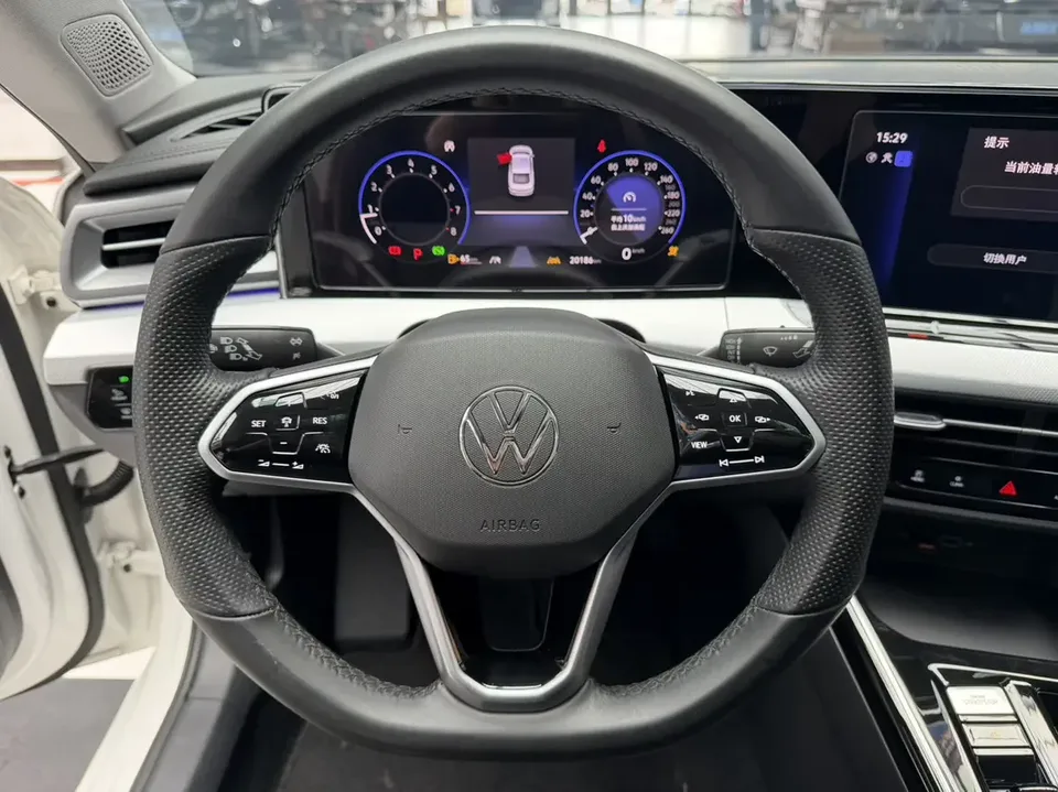 Volkswagen Lamando Lingdu 2022 Lingdu L 280TSI DSG Cool Edition 2023 — thumbnail 4