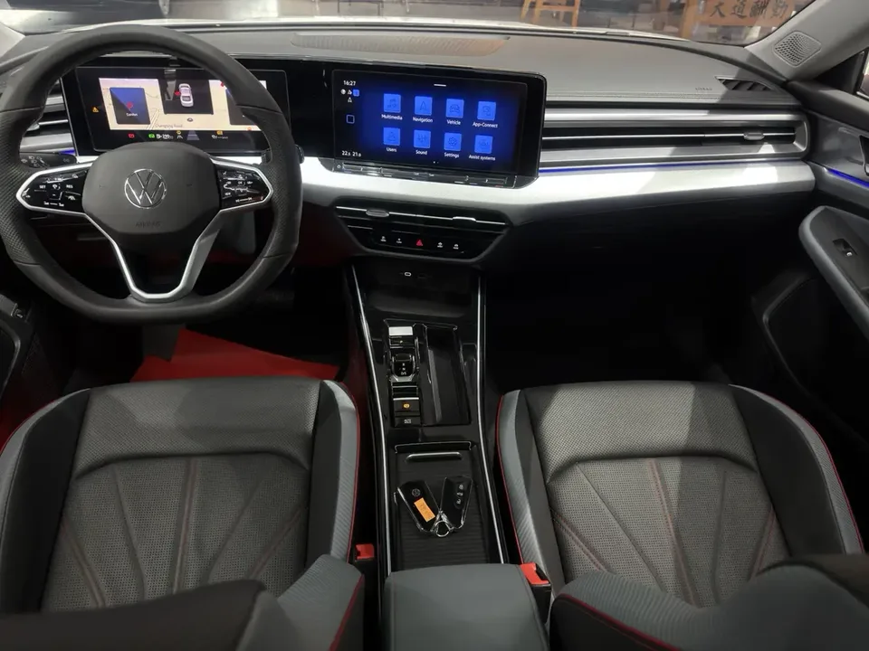 Volkswagen Lamando Lingdu 2023 Lingdu L 280TSI DSG Cool Edition 2023 — thumbnail 4