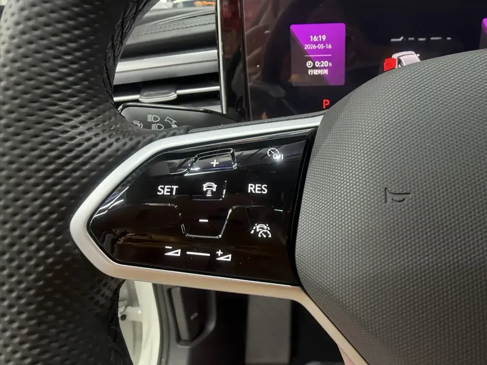 Volkswagen Lamando Lingdu 2023 Lingdu L 280TSI DSG Cool Edition 2023 — thumbnail 5