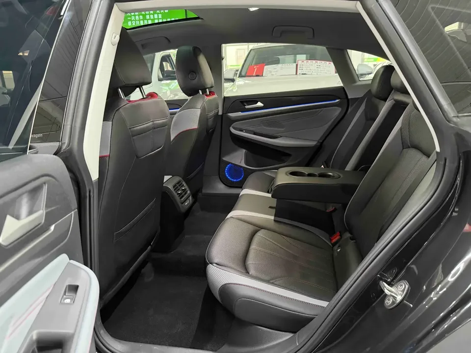 Volkswagen Lamando Lingdu 2022 Lingdu L 280TSI DSG Cool Edition 2023 — thumbnail 5