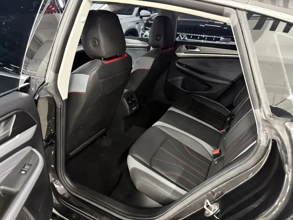 Volkswagen Lamando Lingdu 2023 Lingdu L 280TSI DSG Cool Edition 2023 — thumbnail 4