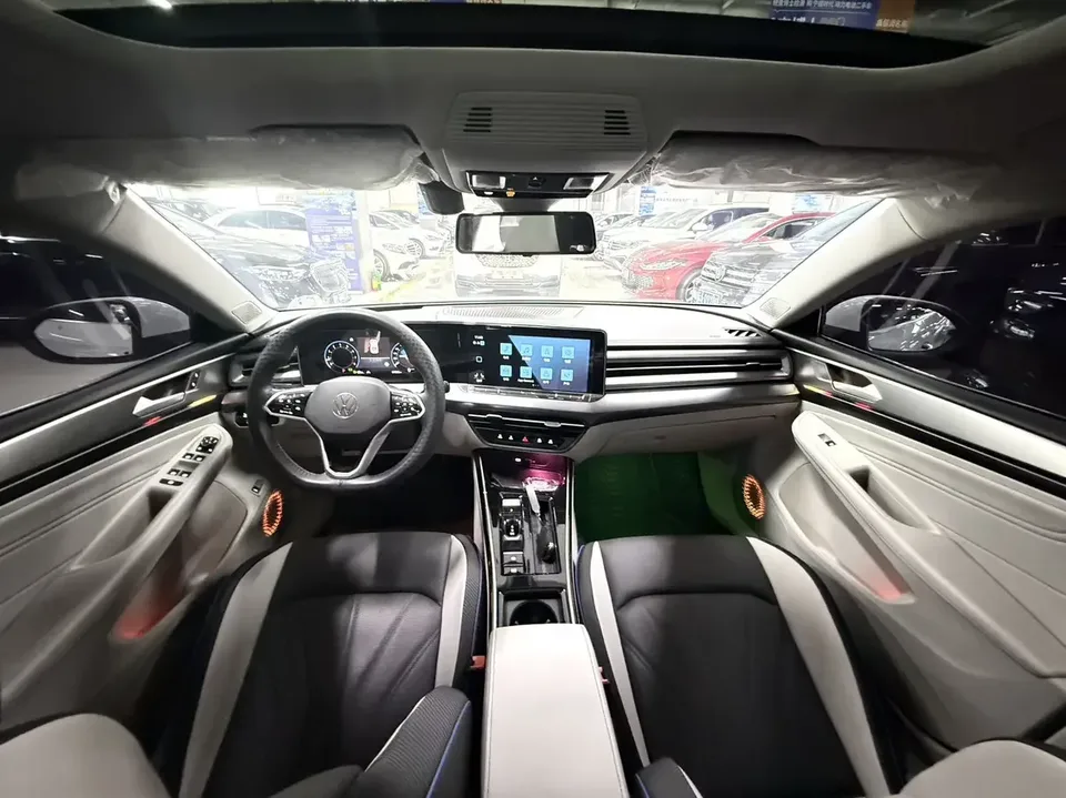 Volkswagen Lamando Lingdu 2022 Lingdu L 280TSI DSG Cool Edition 2022 — thumbnail 3