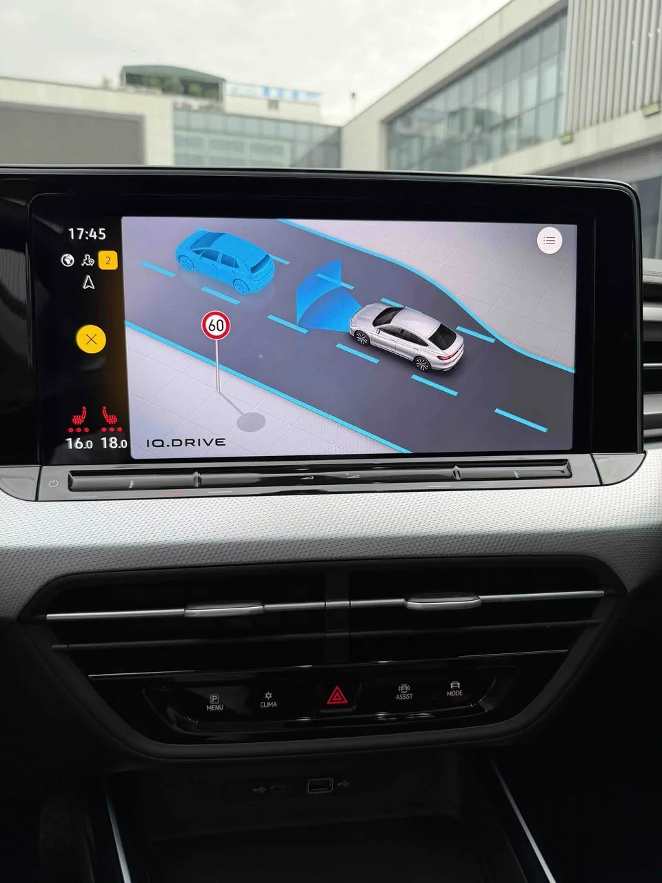 Volkswagen Lamando Lingdu 2022 Lingdu L 280TSI DSG Cool Edition 2022 — thumbnail 4