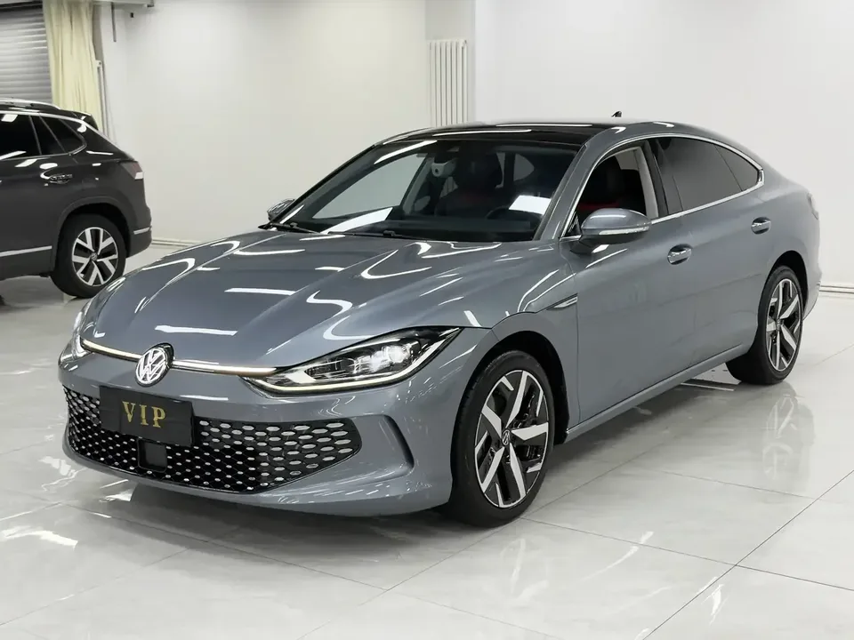 Volkswagen Lamando Lingdu 2022 Lingdu L 280TSI DSG Cool Edition 2022 — photo 1, buy with delivery to Moscow