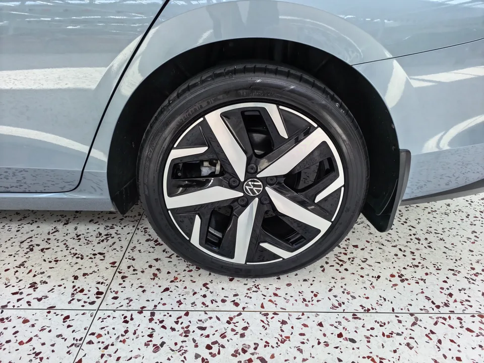 Volkswagen Lamando Lingdu 2022 Lingdu L 280TSI DSG Cool Edition 2022 — thumbnail 3