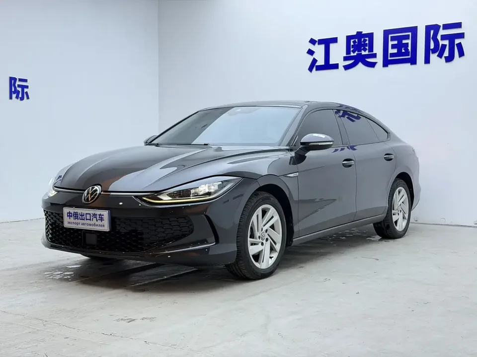 Volkswagen Lamando Lingdu 2023 Lingdu L 280TSI DSG Hot Edition 2023 — photo 1, buy with delivery to Moscow
