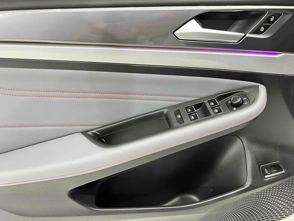 Volkswagen Lamando Lingdu 2022 Lingdu L 280TSI DSG Cool Edition 2023 — миниатюра 3