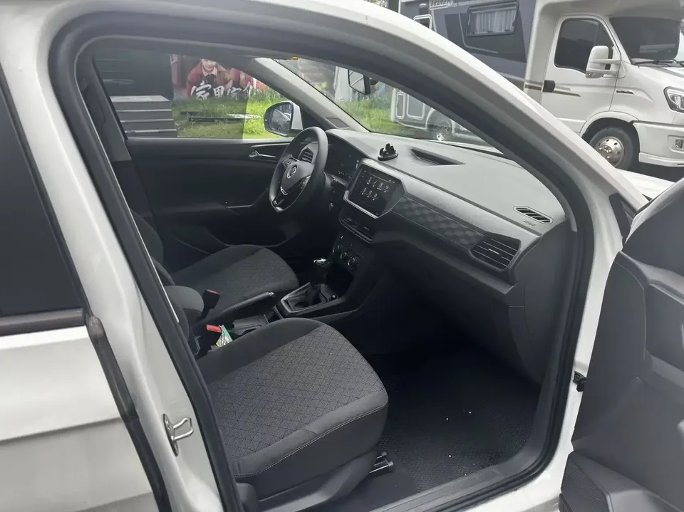 Volkswagen Tu Kai Tu Kai 2023 1.5L Automatic Fashion Edition 2025 — thumbnail 2