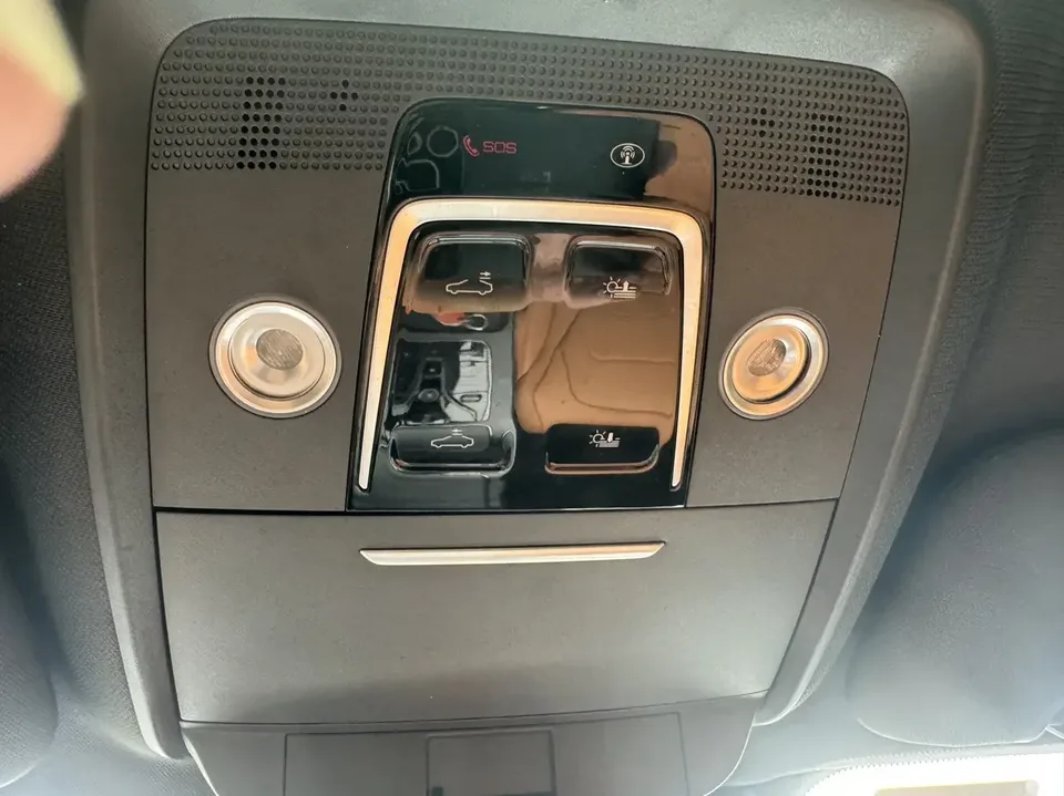 BYD Han DM Chinese DM 2022 DM-i 121KM Premium 2023 — thumbnail 3