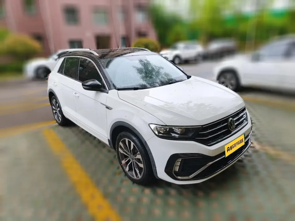 Volkswagen T-Roc TANG 2022 280TSI DSG 2WD R-Line Pro PLUS 2023 — миниатюра 3