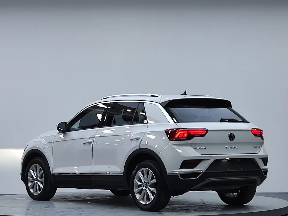 Volkswagen T-Roc TANG 2022 280TSI DSG 2WD Elite PLUS 2023 — thumbnail 2