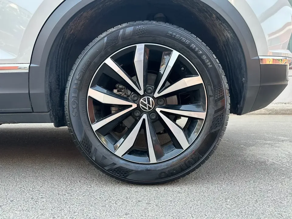 Volkswagen T-Roc TANG 2023 280TSI DSG Time Edition 2024 — thumbnail 2