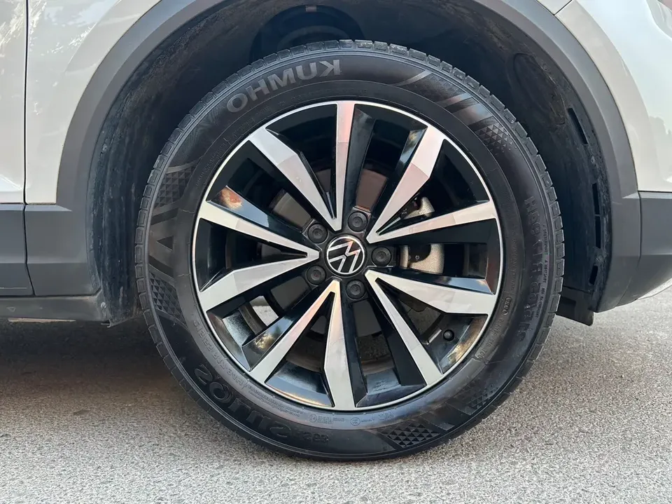 Volkswagen T-Roc TANG 2023 280TSI DSG Time Edition 2024 — thumbnail 3