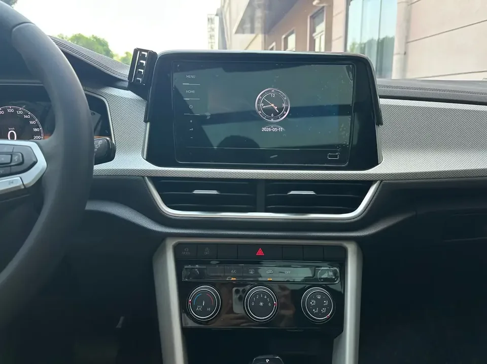 Volkswagen T-Roc TANG 2023 280TSI DSG Time Edition 2024 — thumbnail 4