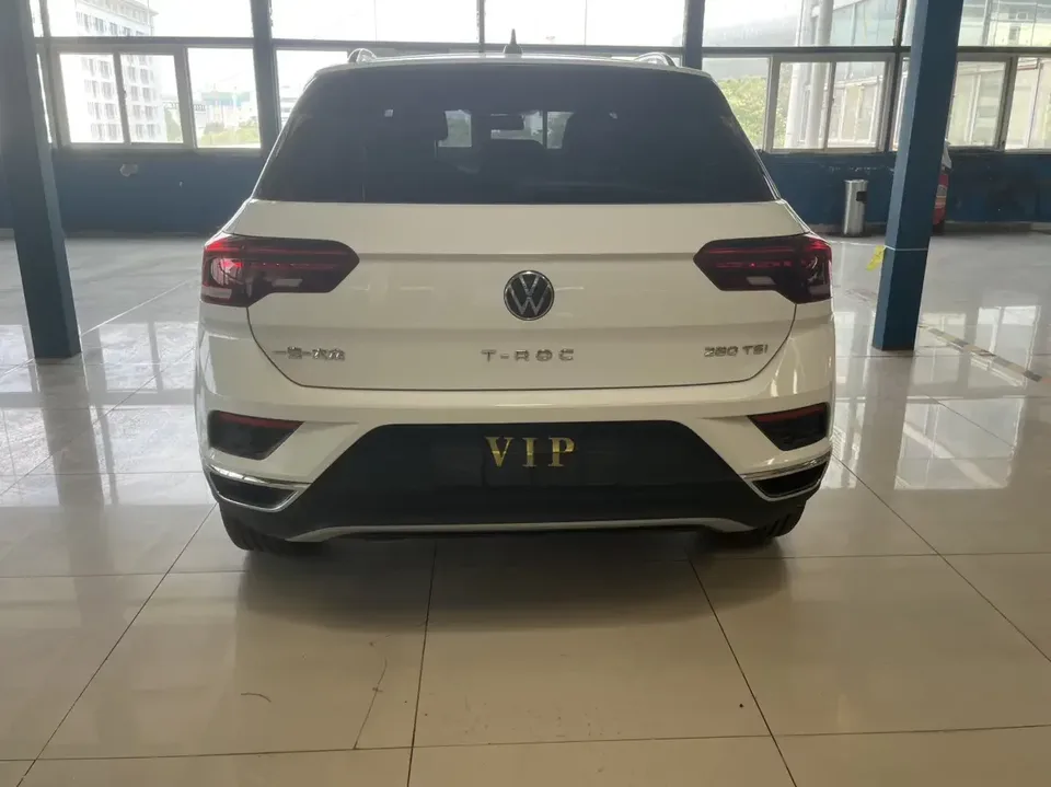 Volkswagen T-Roc TANG 2022 280TSI DSG 2WD Elite PLUS 2023 — thumbnail 2