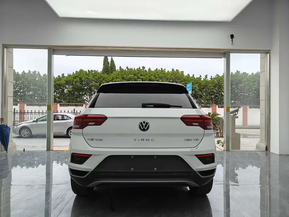 Volkswagen T-Roc TANG 2021 Modified 280TSI DSG 2WD Comfort Smart Edition 2022 — thumbnail 2