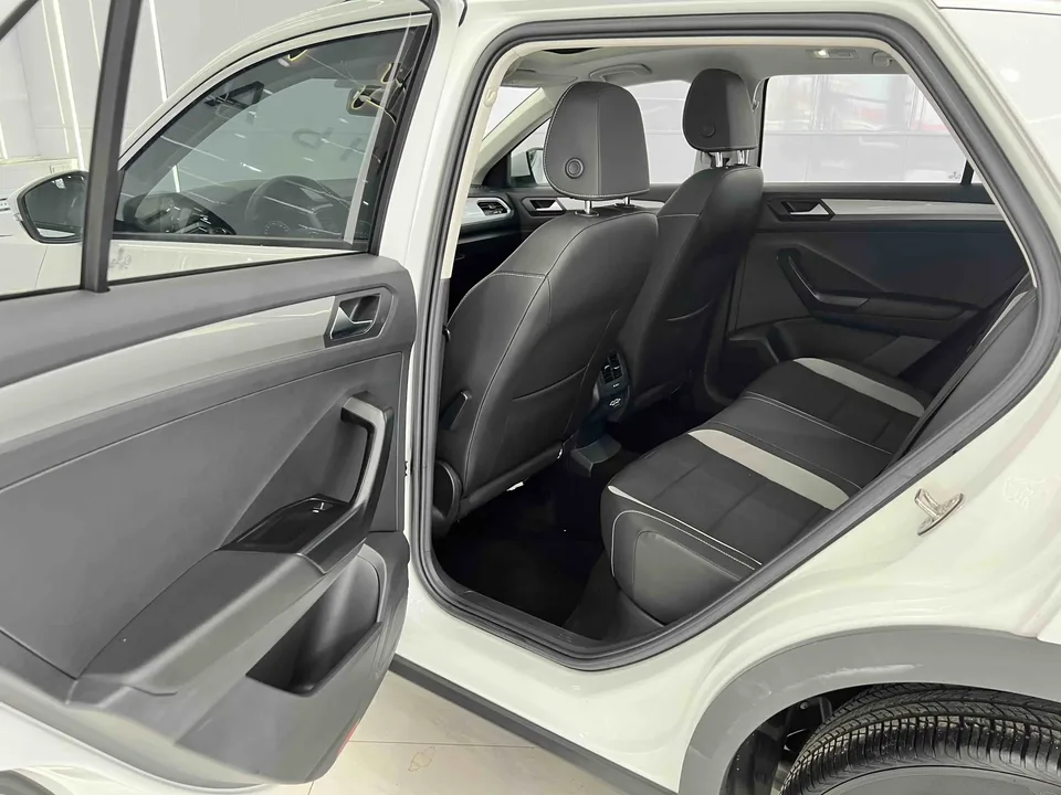 Volkswagen T-Roc TANG 2022 280TSI DSG 2WD Comfort PLUS 2022 — thumbnail 5