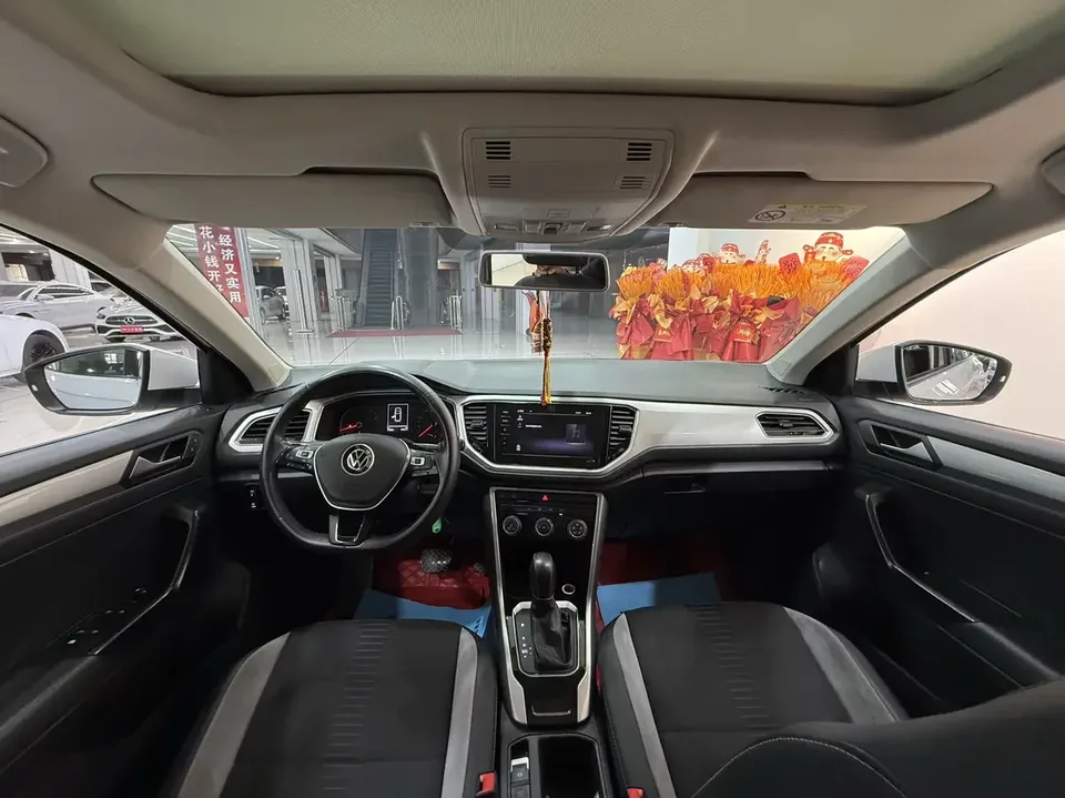 Volkswagen T-Roc TANG 2021 Modified 280TSI DSG 2WD Elite Smart Link Edition 2022 — thumbnail 4