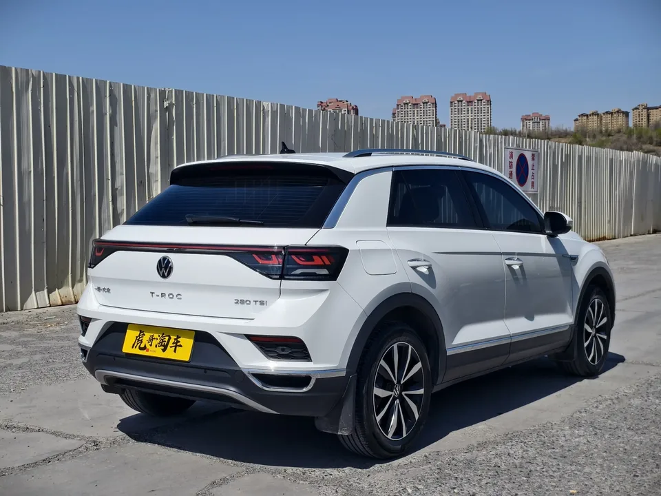 Volkswagen T-Roc TANG 2024 280TSI DSG Time Edition 2024 — thumbnail 2