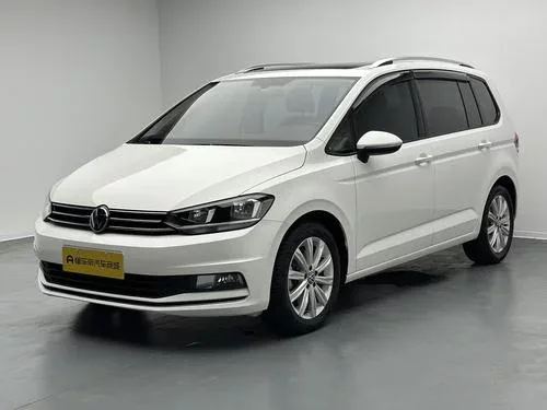 Volkswagen Touran L Touran L 2021 280TSI DSG Comfort Edition 7 Seaters 2022 — фото 1, купить с доставкой в Москву
