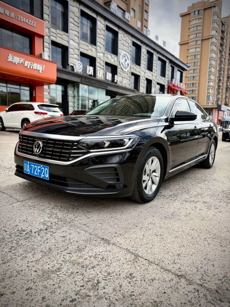 Volkswagen Passat Passat 2022 280TSI Business Edition 2022 — photo 1, buy with delivery to Moscow