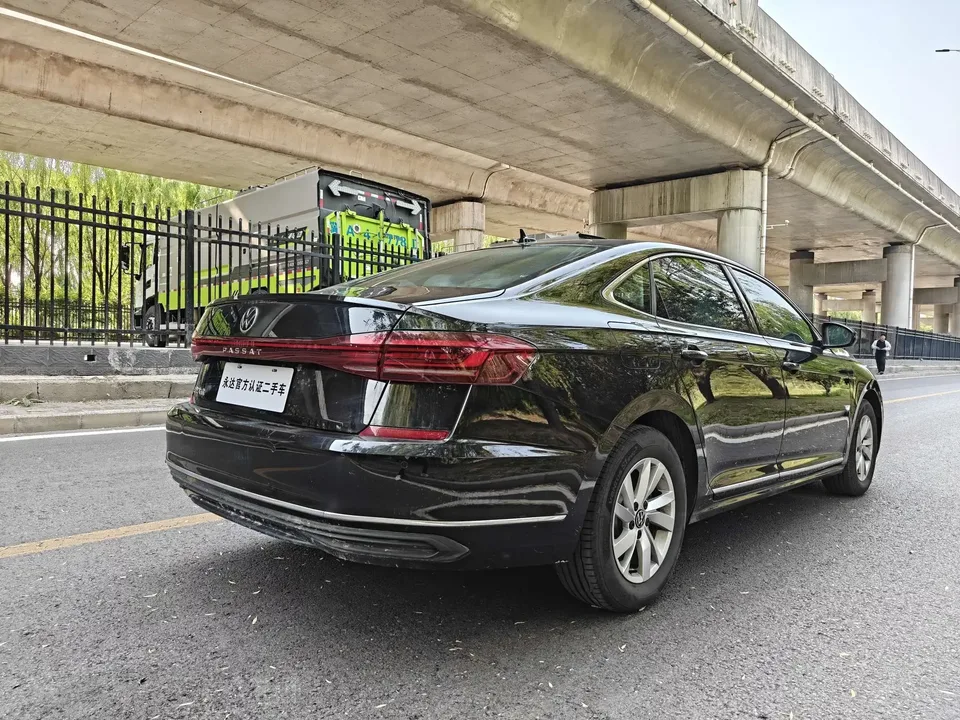 Volkswagen Passat Passat 2025 280TSI Business Edition 2025 — thumbnail 2
