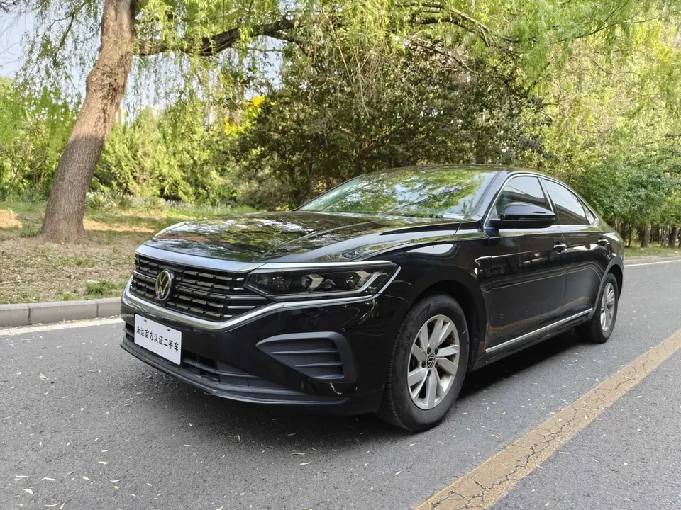 Volkswagen Passat Passat 2025 280TSI Business Edition 2025 — photo 1, buy with delivery to Moscow