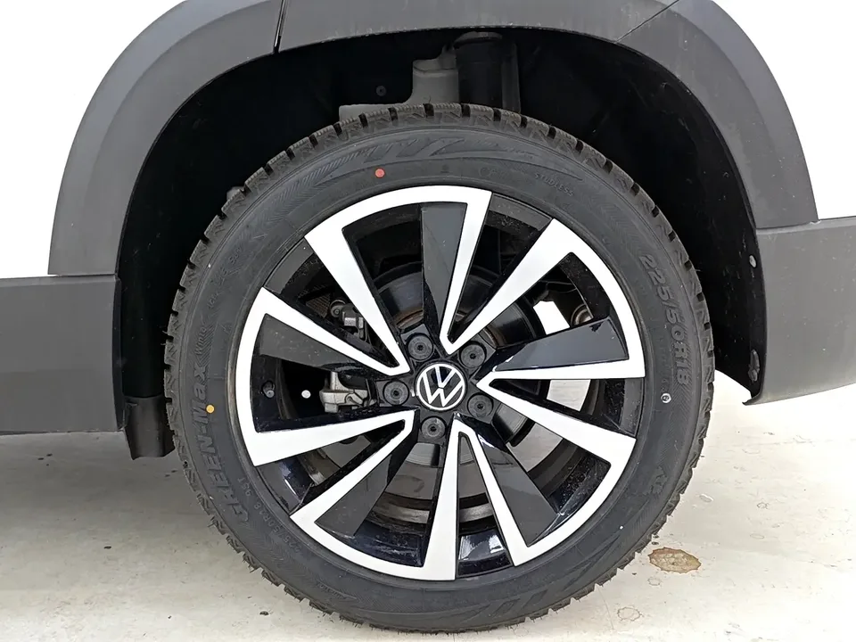 Volkswagen Tharu tuyue 2021 280TSI 2WD Luxury Edition PLUS 2022 — thumbnail 3