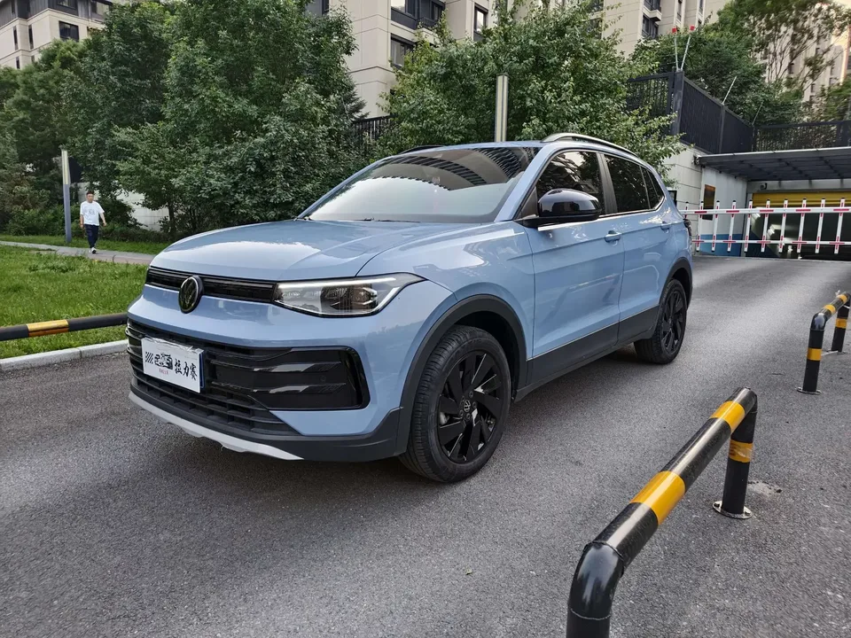 Volkswagen Tharu tuyue 2025 New 300TSI Sharp Edition 2024 — photo 1, buy with delivery to Moscow