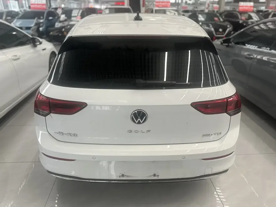 Volkswagen Golf golf 2023 280TSI DSG Pro facelift 2024 — thumbnail 2