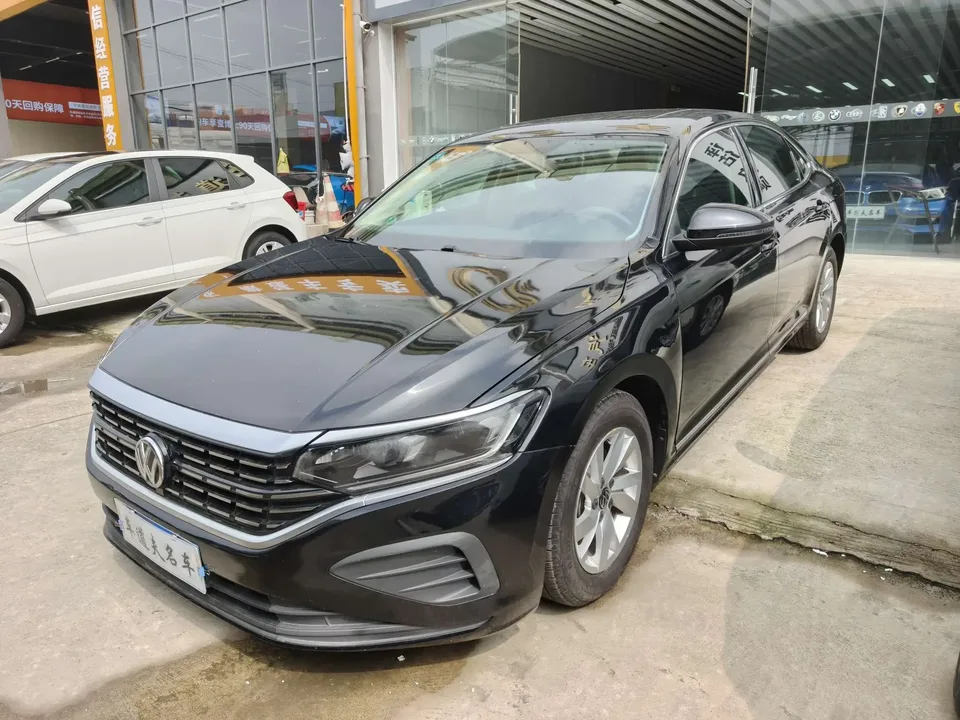 Volkswagen Passat Passat 2022 280TSI Business Edition 2022 — photo 1, buy with delivery to Moscow