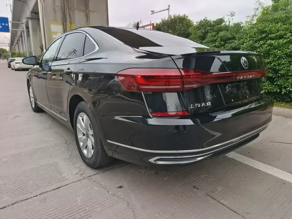 Volkswagen Passat Passat 2023 Modified 280TSI Business Edition 2023 — thumbnail 4