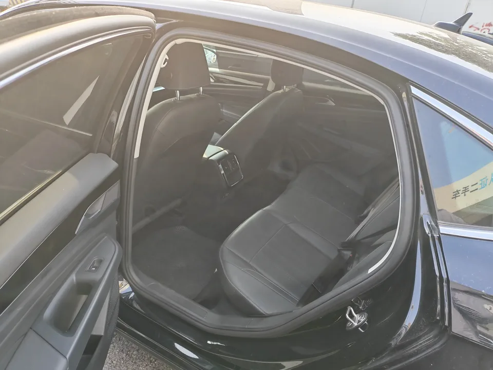 Volkswagen Passat Passat 2024 280TSI Business Edition 2025 — thumbnail 3