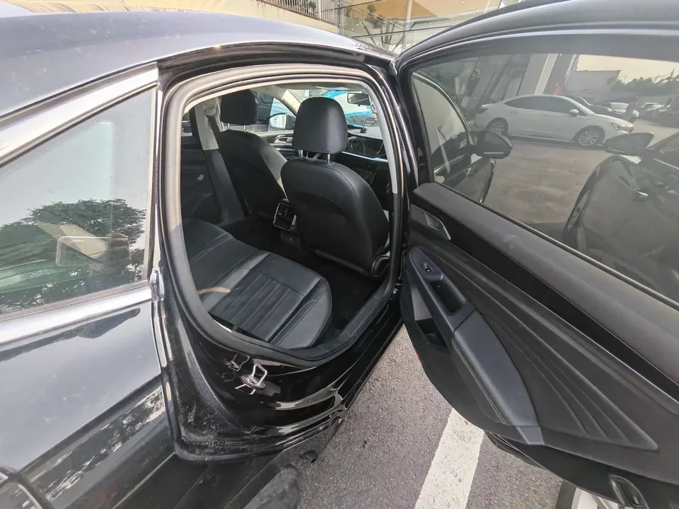 Volkswagen Passat Passat 2024 280TSI Business Edition 2025 — thumbnail 4