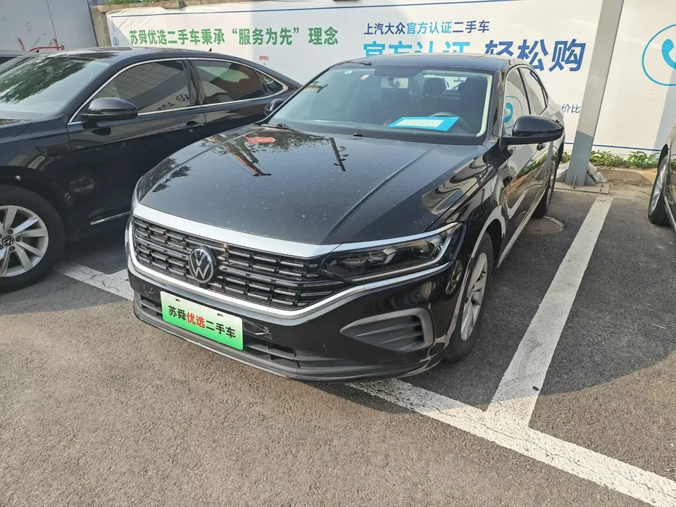 Volkswagen Passat Passat 2024 280TSI Business Edition 2025 — photo 1, buy with delivery to Moscow
