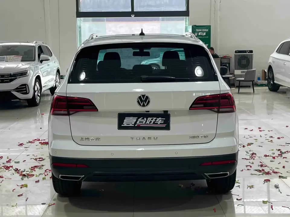 Volkswagen Tharu tuyue 2021 280TSI 2WD Deluxe Edition 2022 — thumbnail 2