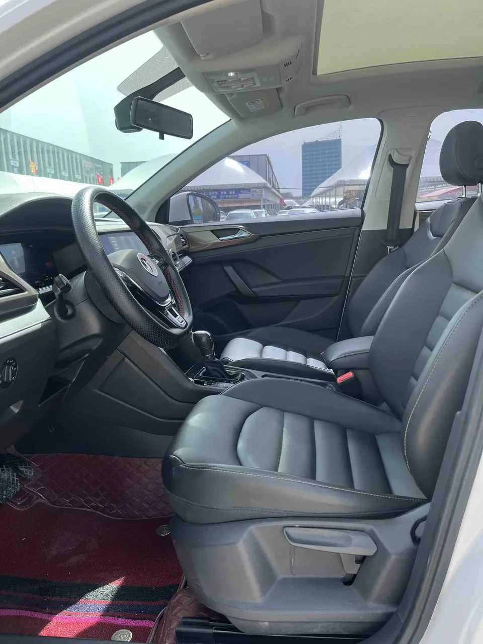 Volkswagen Tharu tuyue 2022 280TSI 2WD Comfort Edition 2023 — миниатюра 3