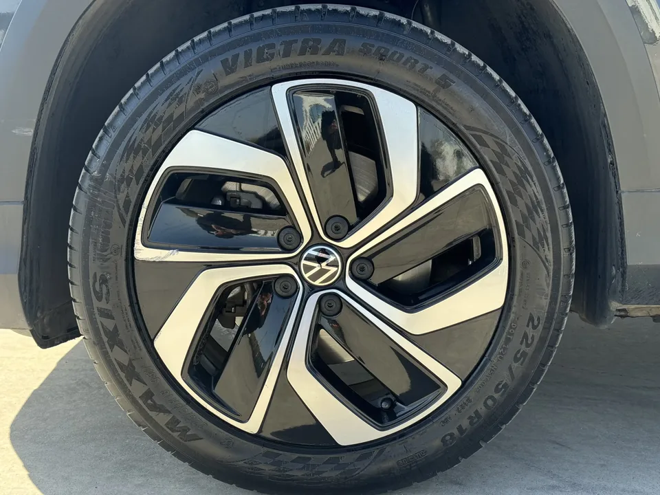 Volkswagen Tharu tuyue 2023 300TSI 2WD Full Moon Edition 2024 — thumbnail 3