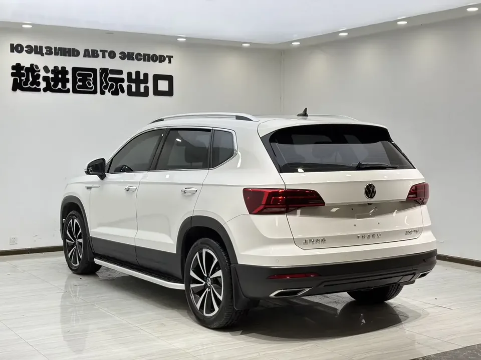 Volkswagen Tharu tuyue 2022 280TSI 2WD Deluxe Edition 2022 — thumbnail 4