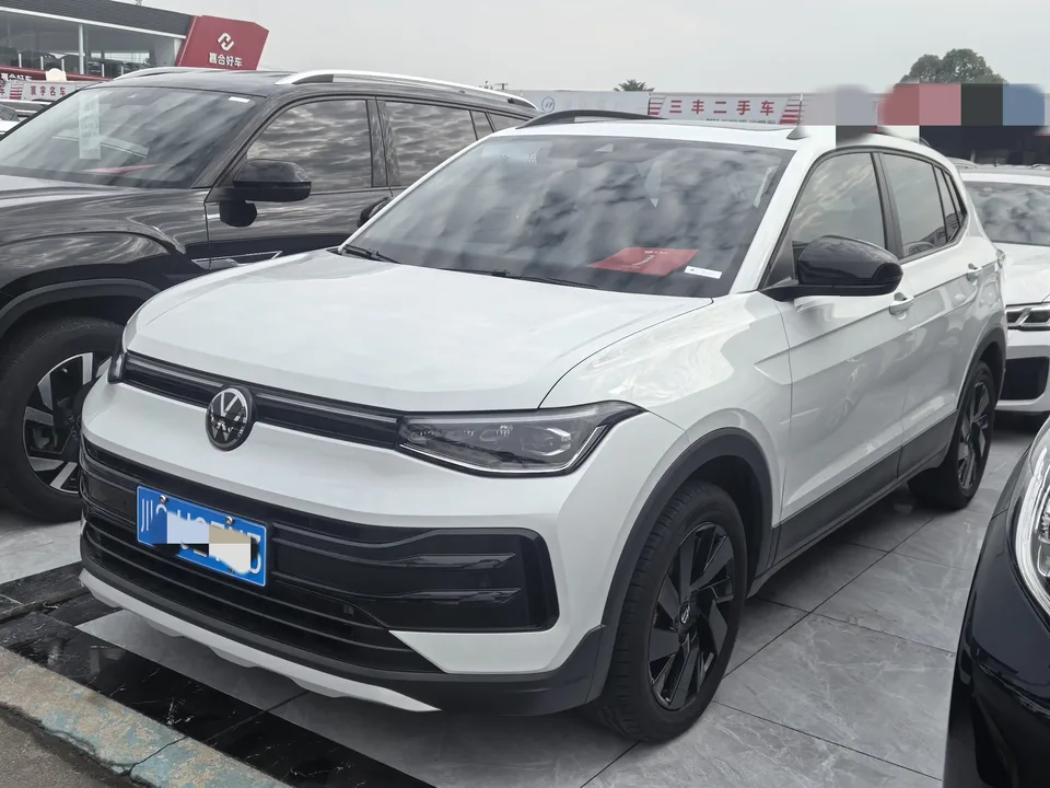 Volkswagen Tharu tuyue 2025 New 1.5L Sharp Edition 2025 — photo 1, buy with delivery to Moscow