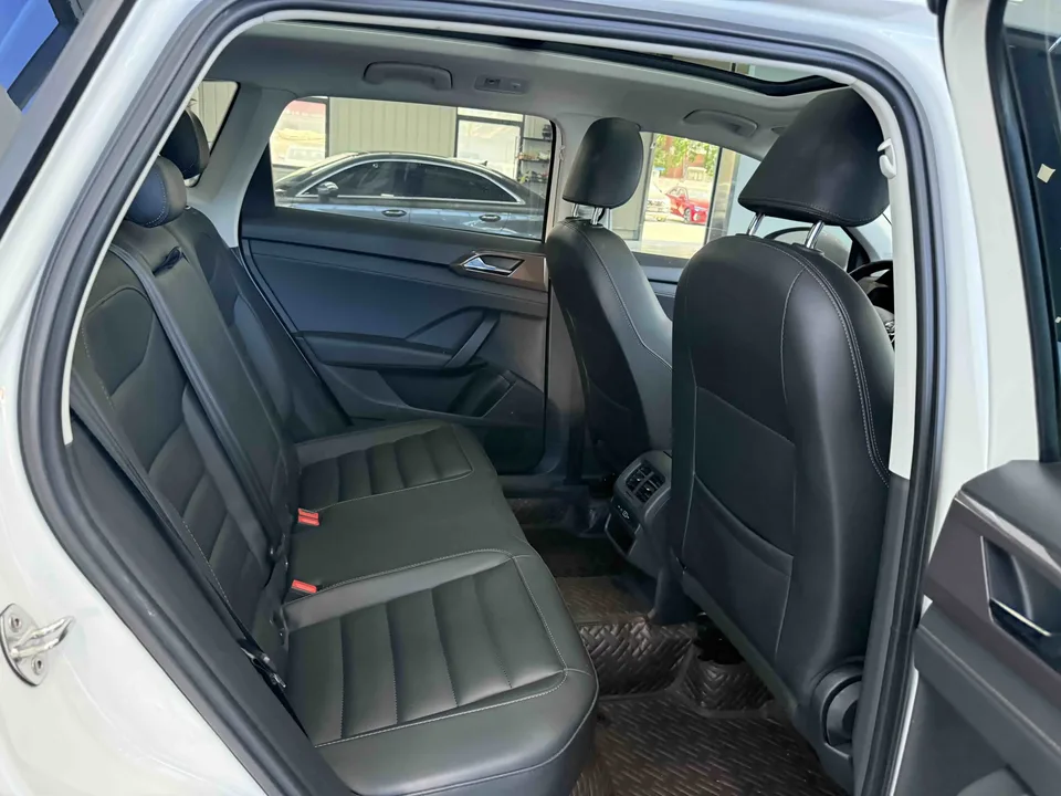 Volkswagen Tharu tuyue 2022 280TSI 2WD Comfort Edition 2022 — thumbnail 5
