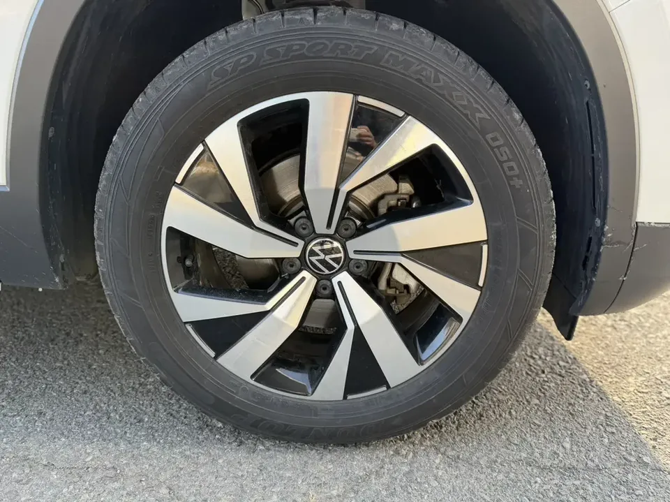 Volkswagen Tayron Tanyue 2022 280TSI 2WD Luxury Smart Edition 2022 — thumbnail 3