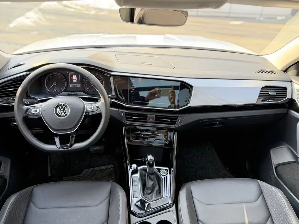 Volkswagen Tayron Tanyue 2022 280TSI 2WD Luxury Smart Edition 2022 — thumbnail 5
