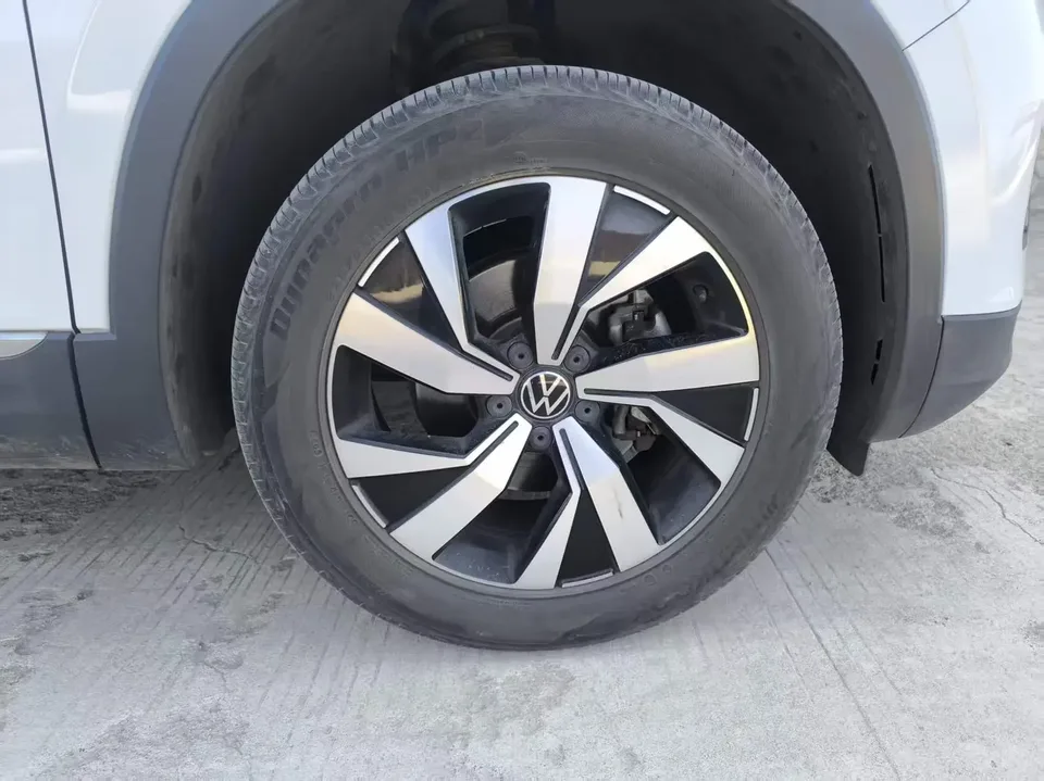 Volkswagen Tayron Tanyue 2022 280TSI 2WD Luxury Smart Edition 2022 — thumbnail 3