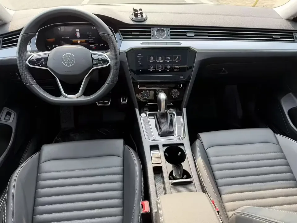 Volkswagen Magotan Magotan 2025 280TSI DSG Luxury Edition 2025 — thumbnail 4