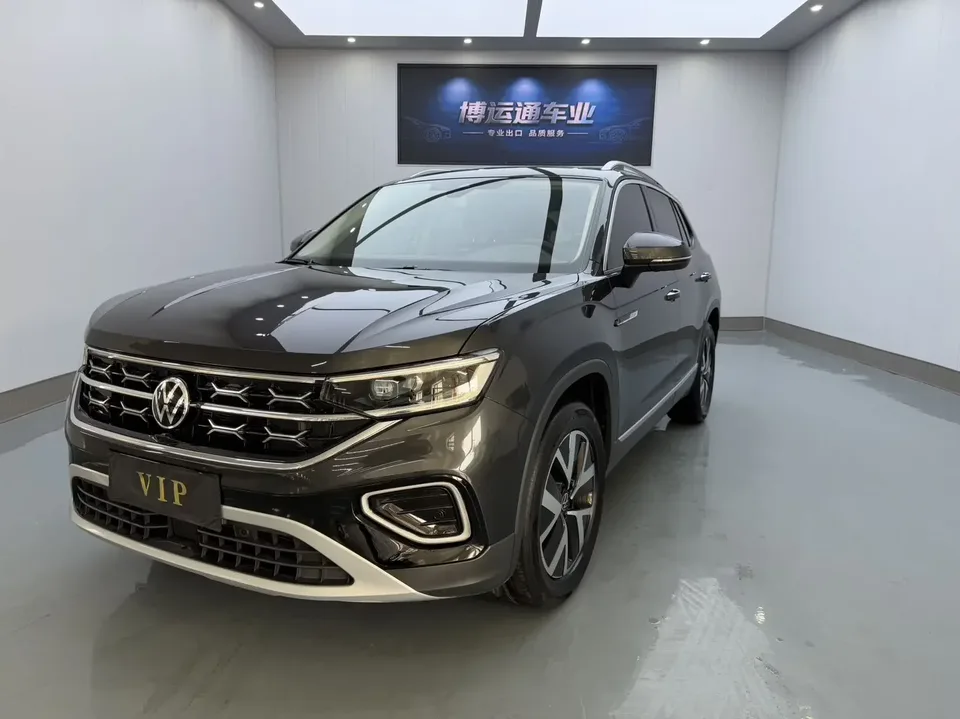 Volkswagen Tayron Tanyue 2023 280TSI 2WD Luxury Plus Advanced Edition 2023 — photo 1, buy with delivery to Moscow