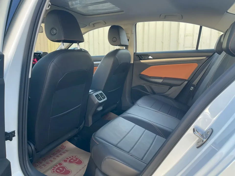 Volkswagen Bora Bora 2024 280TSI DSG Comfort Edition 2024 — thumbnail 3